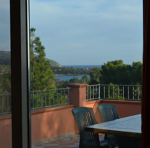 Tatil Evi Terrazza Sul Golfo Degli Angeli